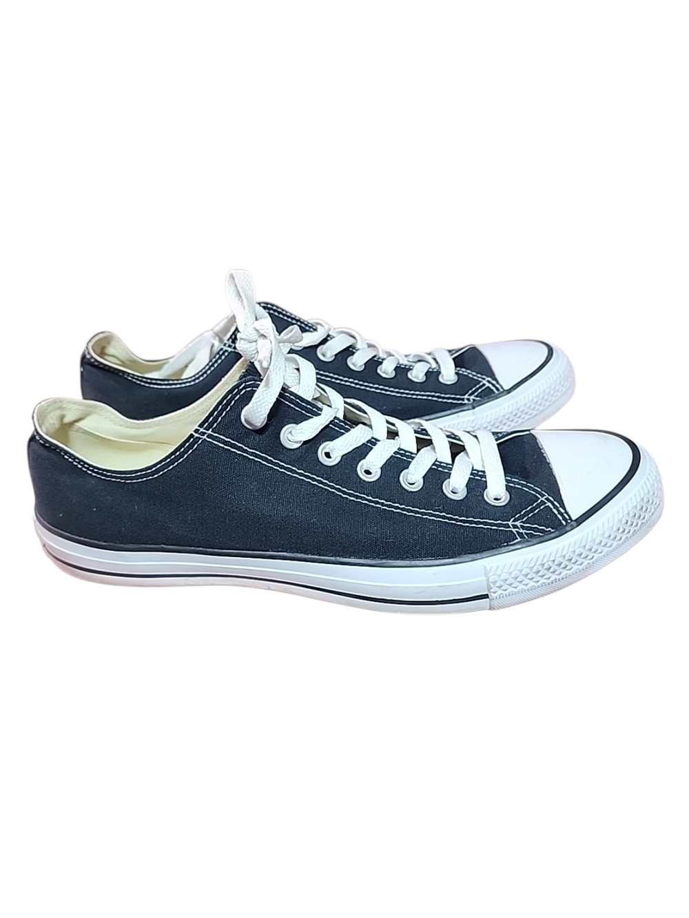 Converse Classic Low-Top Canvas Sneakers in Black and White. Size 12